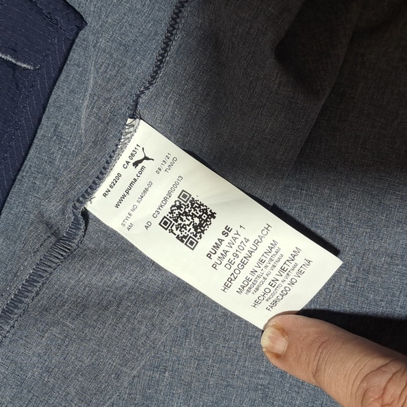 Men's zip up light jacket by Puma - Picture 5 of 6